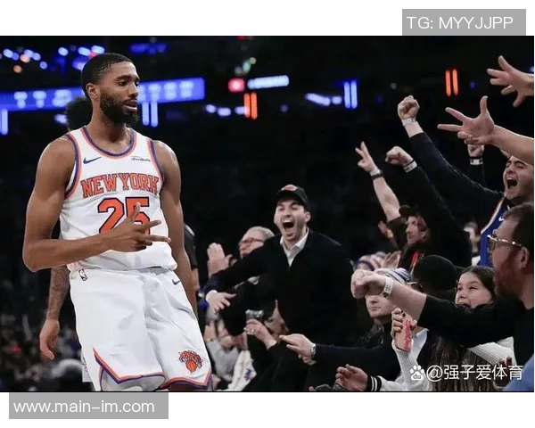 里奇总结比赛表现强调上半场失误频繁下半场实力显现的转变 里奇总结比赛表现强调上半场失误频繁下半场实力显现的转变