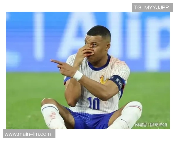 德尚谈姆巴佩小伤情况强调将全面评估所有球员状态 德尚谈姆巴佩小伤情况强调将全面评估所有球员状态