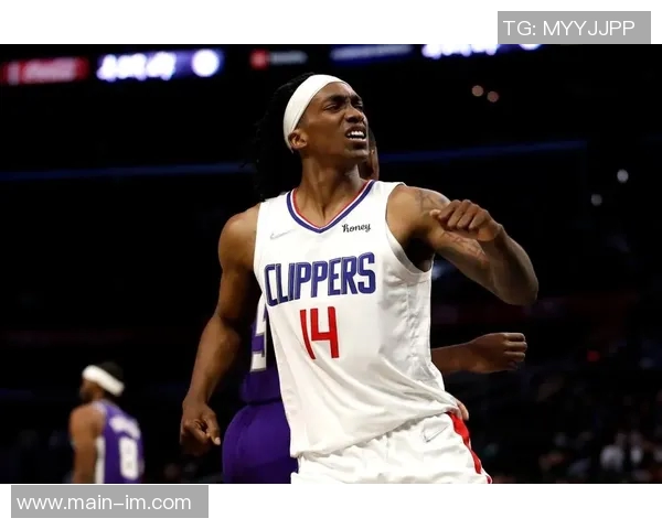 篮网官方送上真挚祝福庆祝特伦斯曼恩29岁生日快乐