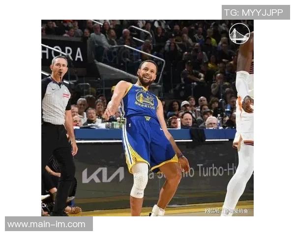 克尼佩尔创历史新纪录前17场三分命中63个命中率达438